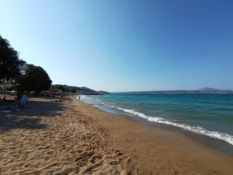 Kalyves Strand mit Souda Bucht