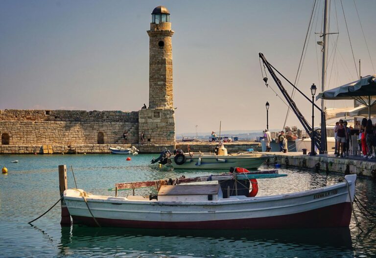 Leuchtturm am venezianischen Hafen Rethymno