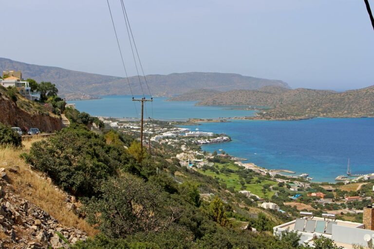 Strände nördlich von Agios Nikolaos vor Elounda